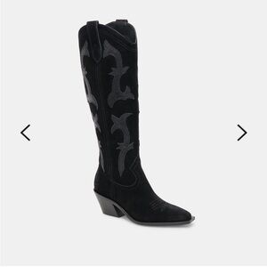 Dolce Vita Samare Boots in Black Onyx Suede